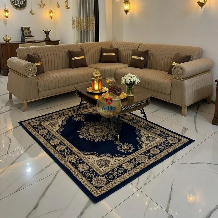 طقم كنب زاوي (L-Shape) بتصميم مضلع وتفاصيل ذهبية